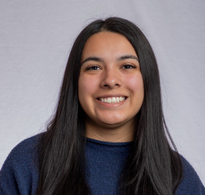 profile image of Kassandra Vicente in front of a gray backdrop